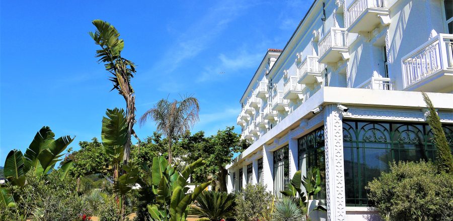 Le Grand Hôtel des Sablettes plage à La Seyne Sur Mer ...