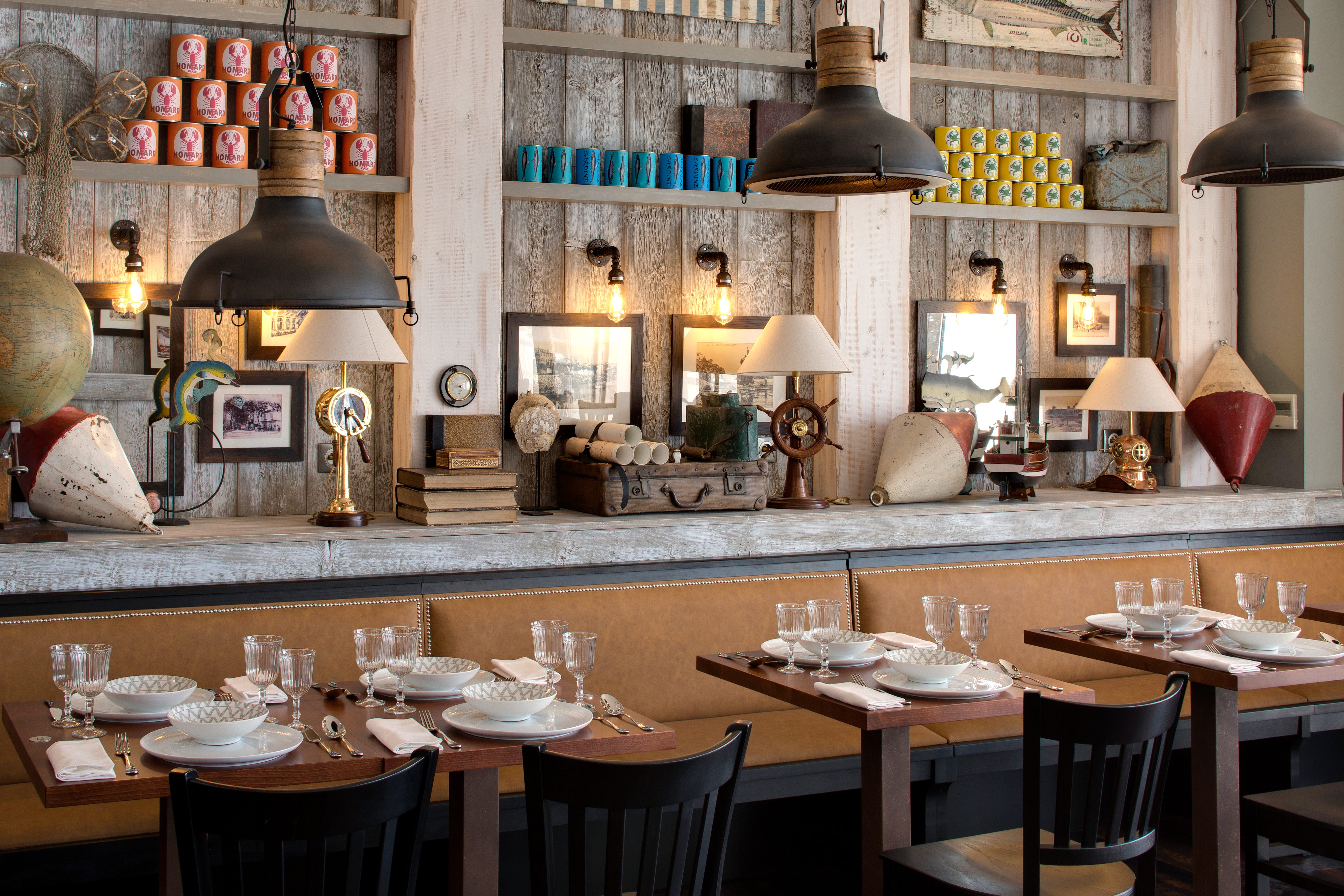 interieur restaurant navigateur